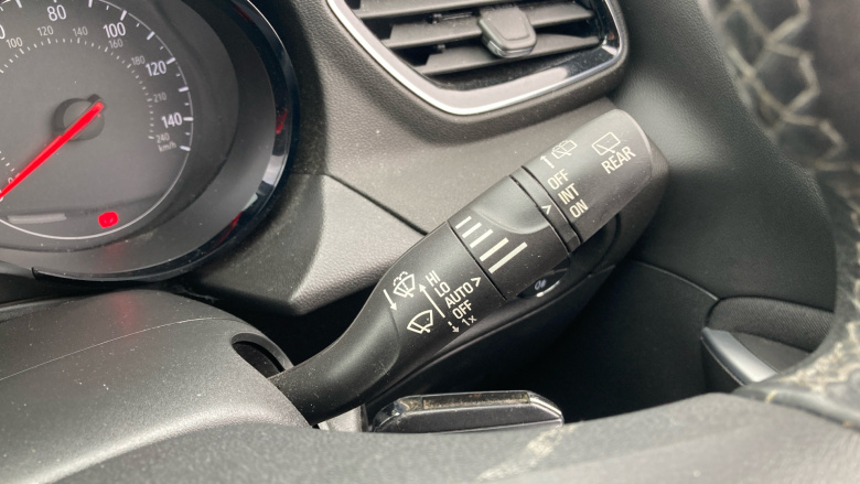 Vauxhall Grandland X 1.2 Turbo SE 5dr Petrol Hatchback